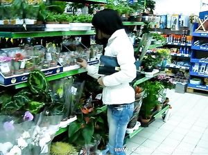 Горячий брат раздел и трахнул сестру во влагалище