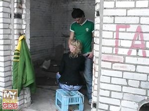 Пикапер смог проникнуть в анальную дырку незнакомой девушки