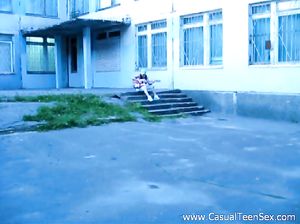 Спел серенаду подруге и отжарил ее