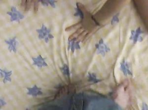 Снял на камеру минет от блондинки