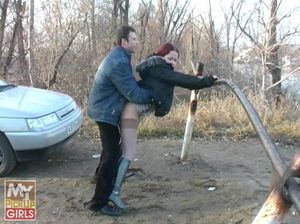 Сисястая студентка отдалась товарищу прямо на улице