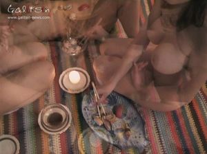 Интимные развлечения в японском стиле трех русских голых девушек