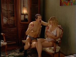 Соблазнительные лесби умело лижут киски друг другу