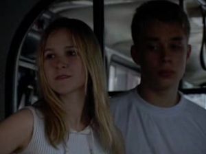 Толпа голых сучек решили показать свои аппетитные попки