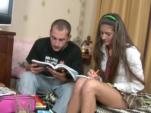 Развел 18-летнюю девушку на анальный поебон