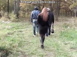 Людмила за деньги готова делать минет парням на улице