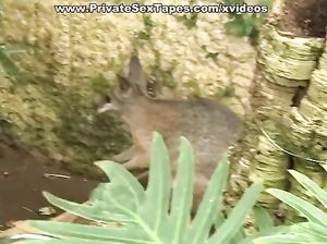 Плоскогрудую девушку Алю выебали в анус