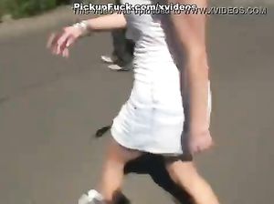 Подвез русскую самку и в лесу выебал
