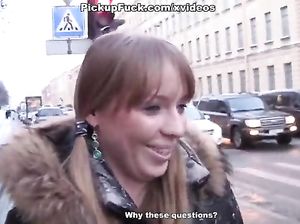 Пикапер за деньги вогнал член в задницу телки
