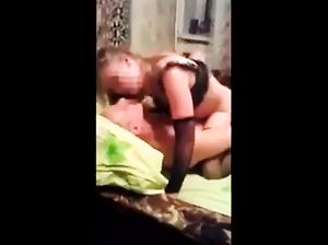 Жена перепихнулась с товарищем своего мужа