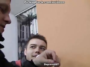 Продажная Алена дала мужикам в котельной за деньги