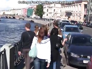 Русская студенческая вечеринка с жарким сексом