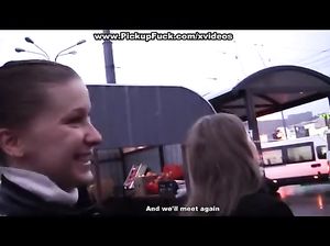 За деньги Оксана трахается с пикапером на бильярдном столе
