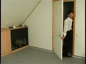 Пареньку нравится волосатая дырка старой грудастой бабы