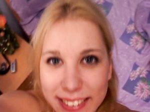 Домашний трах молодой русской девушки с большими сиськами