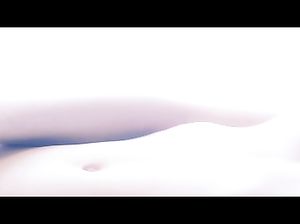 Незамужняя брюнетка вибратором и пальчиком доводит себя до оргазма