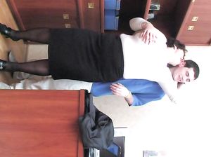 Толстая начальница сосет у подчиненного