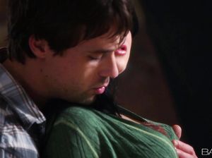 Чувак вылизал пилотку девке и выебал ее