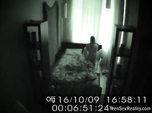 Чувак жахнул свою телку и заснял все на камеру