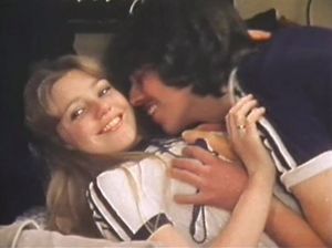 Ретро порно: студентка Глафира дает всем парням