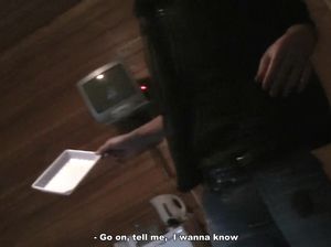 Студенческая вечеринка в самом разгаре - парни хотят секса