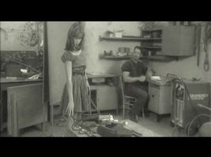Винтажное порно: нимфоманка Лиза соблазняет мужиков